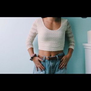 white lace long sleeve crop top